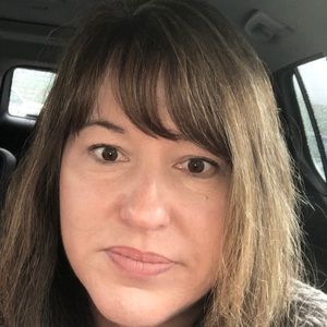 Meet your Posher, Alison